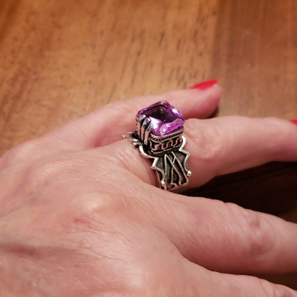 🆕️ India silver & pink stone - 8 1/2